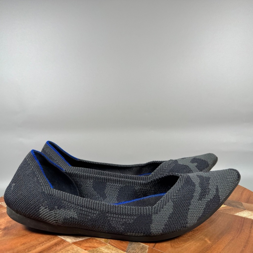 Rothys The Point‎ Grey Camo Pointed Toe Flats Womens Size 7 Sustainable Shoes